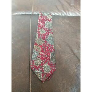 Vintage Oscar de la Renta 100% Silk Paisley Tie Red Made In Usa